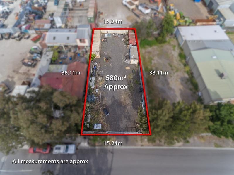 100 Cromer Avenue, Sunshine North, VIC 3020