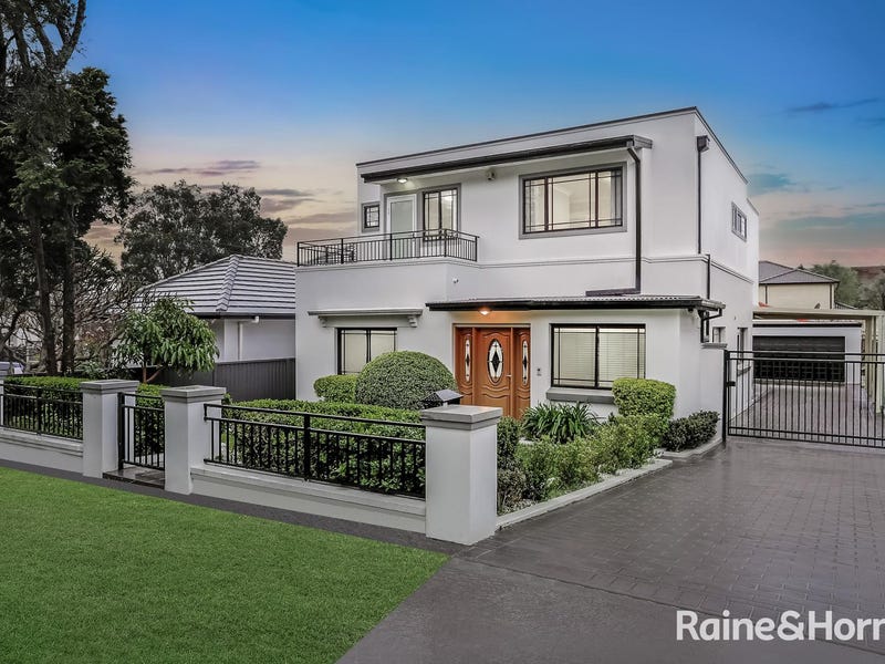 4 Roy Street, Kingsgrove, NSW 2208 Property Details