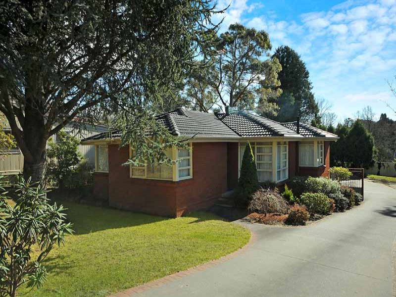 100 Govetts Leap Rd, Blackheath, NSW 2785 Property Details