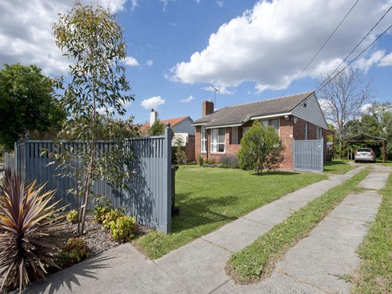 16 Cleveland Road, Ashwood, VIC 3147