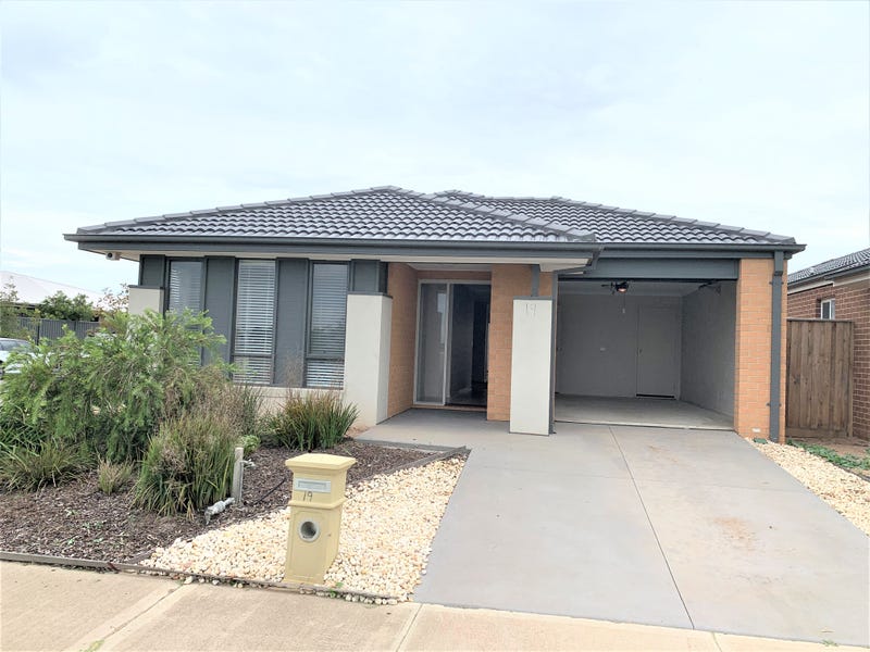 19 Brookdale Road, Point Cook, VIC 3030