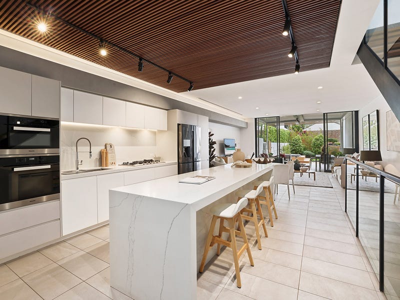 27 Coles Road, Freshwater, NSW 2096 Property Details