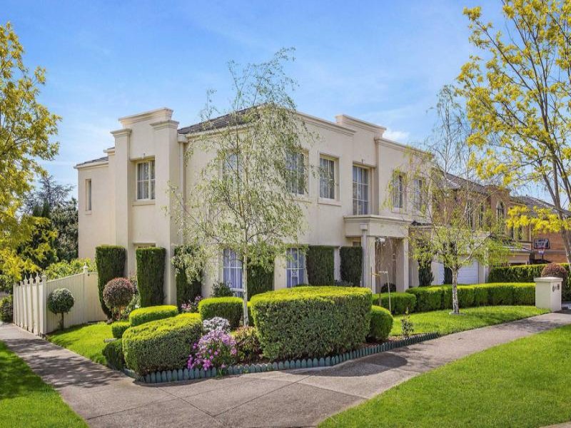 30 Stanley Drive, Doncaster, Vic 3108