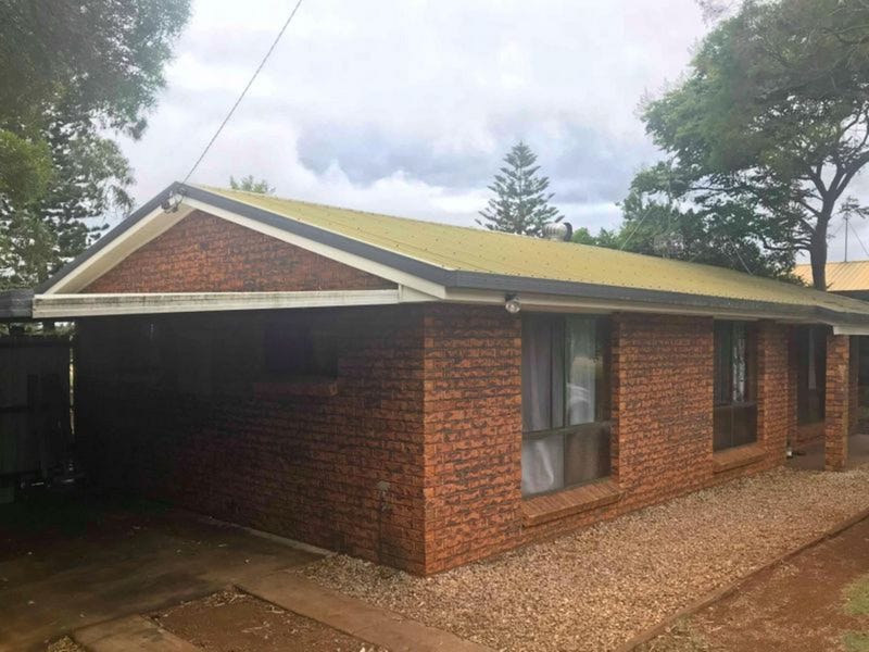 6 Melita Cres, Wilsonton Heights, QLD 4350