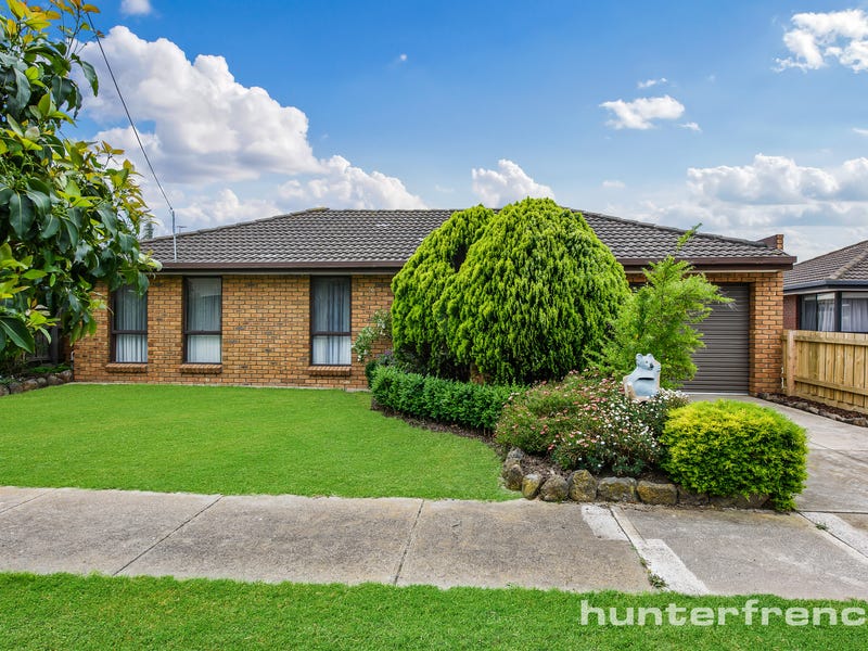 16 Hoddle Way, Altona Meadows, VIC 3028