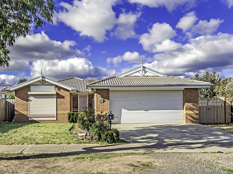 3 Whitfield Ct, Truganina, Vic 3029 Property Details