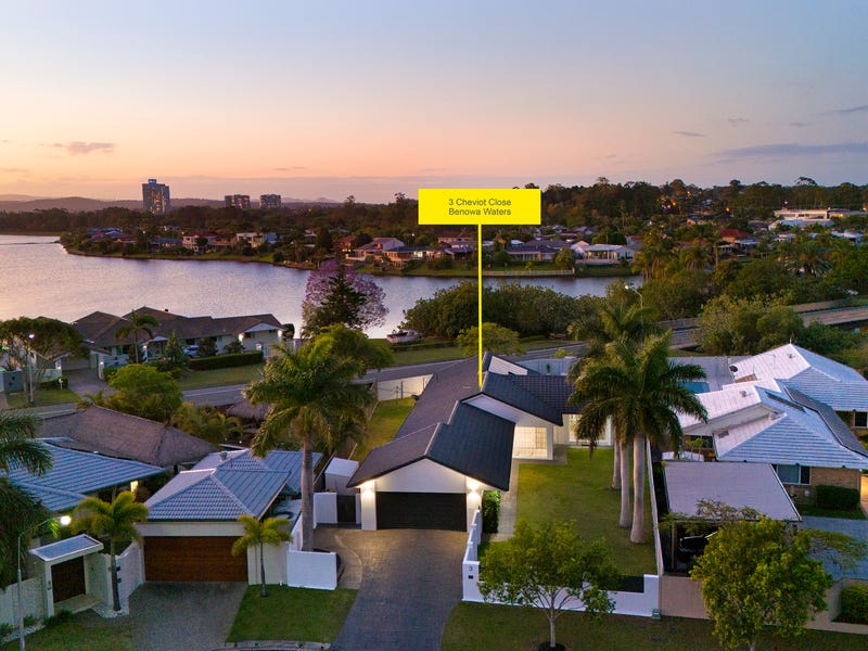 Real Estate & Property for Auction in Palm Beach, QLD 4221 (+2