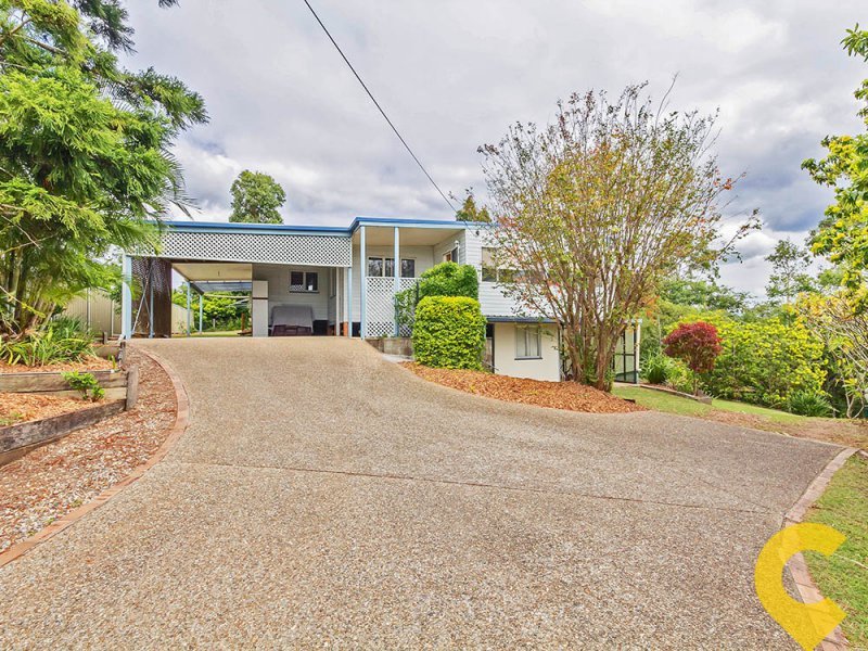 9 Lorikeet Court, Arana Hills, QLD 4054