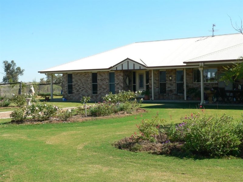 . Sutton Grange, Roma, Qld 4455 Property Details