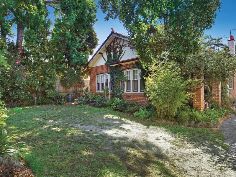 13 Enfield Road, Brighton, Vic 3186 Property Details