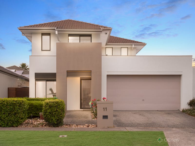 11 Hayman Street, Berwick, VIC 3806