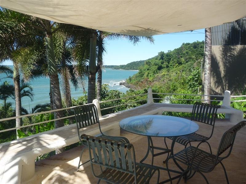 77 Holt Road, Garners Beach, QLD 4852