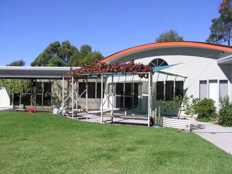 6 River Link Road, Mossy Point, NSW 2537