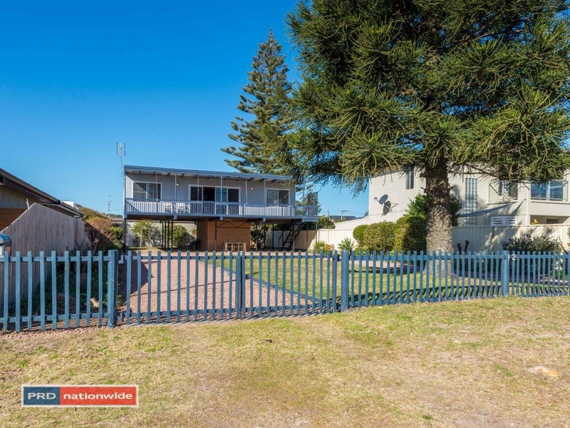 12 Pacific Avenue, Anna Bay, NSW 2316