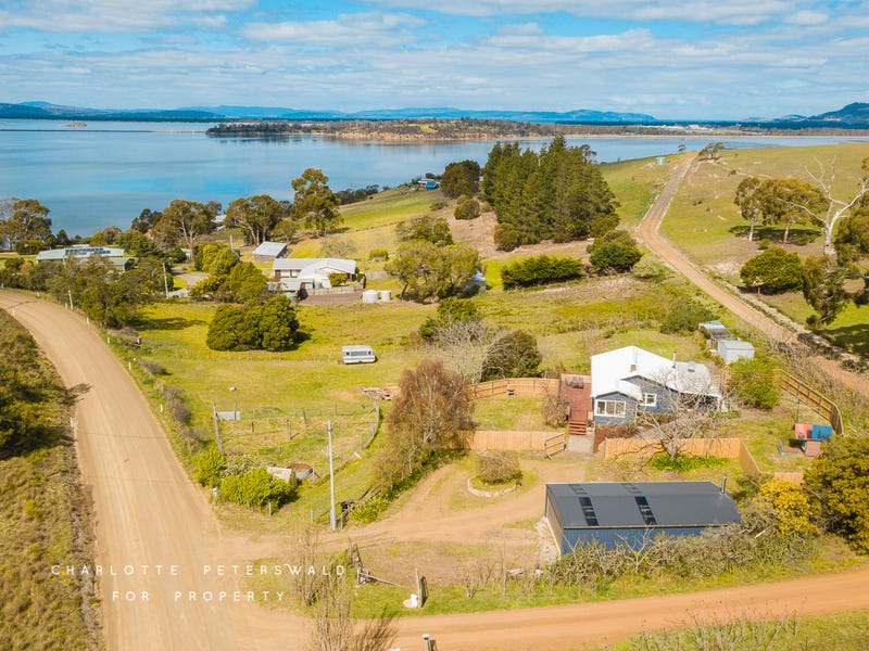 637 Shark Point Road, Penna, Tas 7171 Property Details