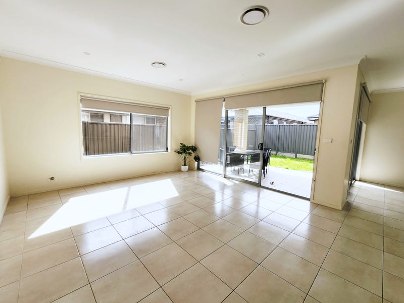 77 Syncarpia Street, Marsden Park, NSW 2765