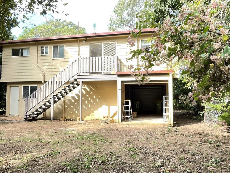 Houses for Sale in Russell Island, QLD 4184