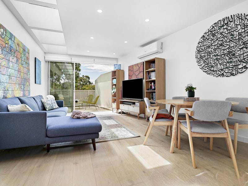 1/1 Bronte Lane, Elwood, Vic 3184 Townhouse for Rent