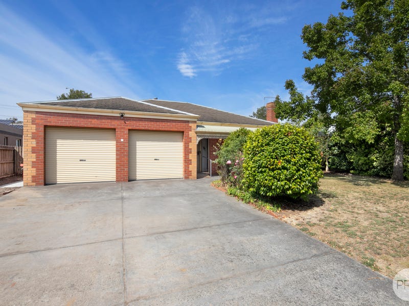 2 Spielberg Court, Wendouree, VIC 3355