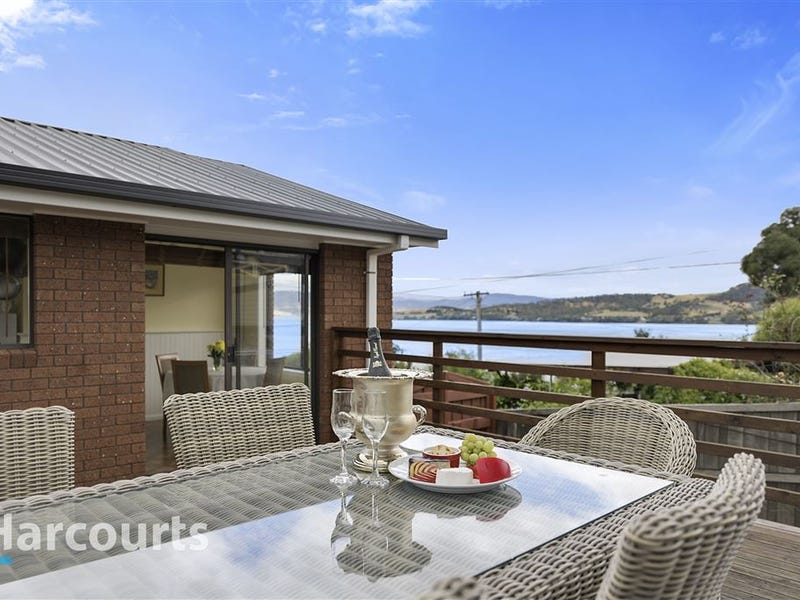7 Brady Street, Midway Point, TAS 7171