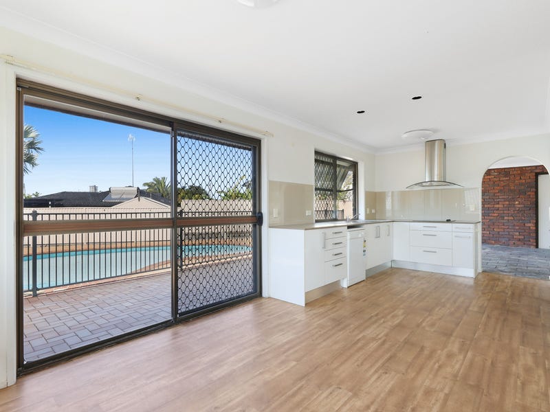 3 Frangipani Street, Miami, Qld 4220 - Property Details