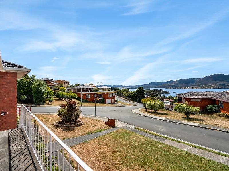 11 Gould Crescent, Rosetta, Tas 7010 House for Sale