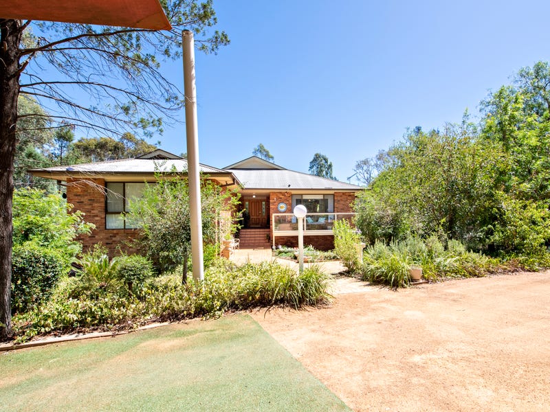 9 Renshaw Drive, Dubbo, NSW 2830 Property Details