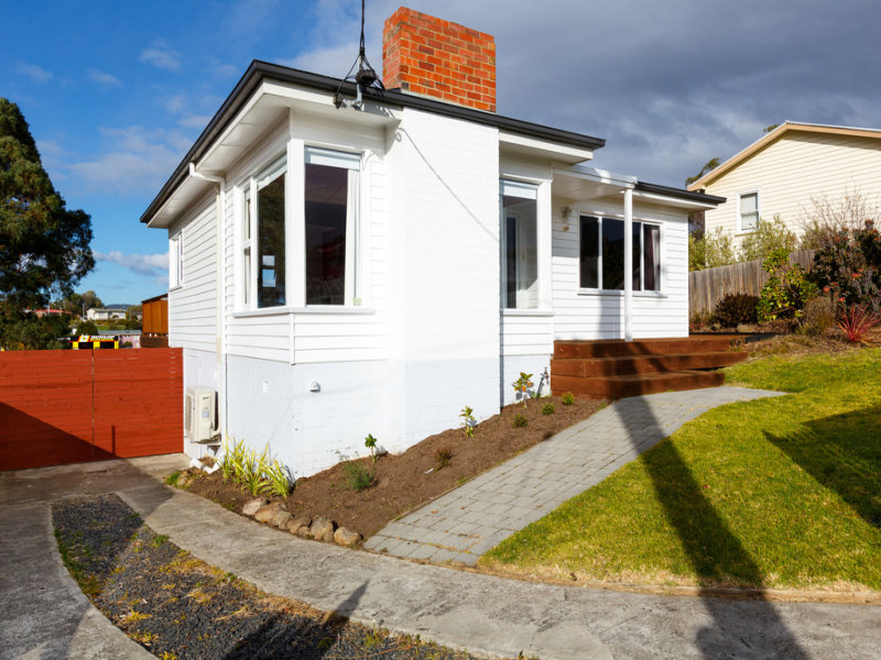 1 Hilton Road, Claremont, Tas 7011 Property Details