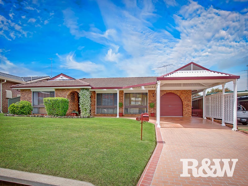 15 Kelmscott Way, St Clair, NSW 2759