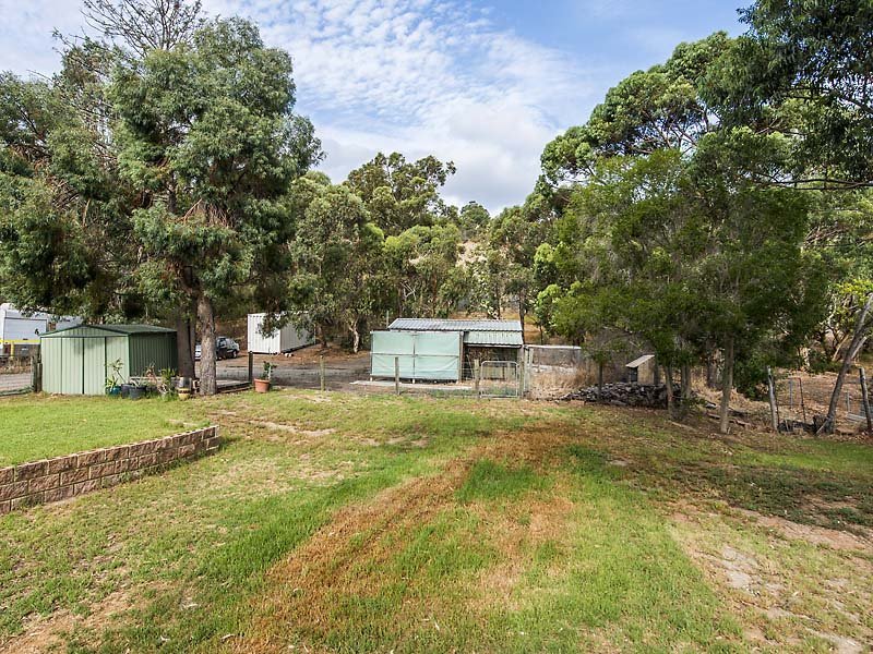 25 Bradshaw Road, Byford, WA 6122 Property Details