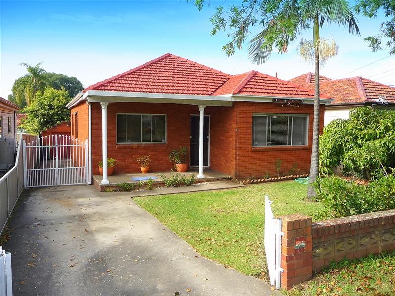 6 Adeline Street, Bass Hill, NSW 2197