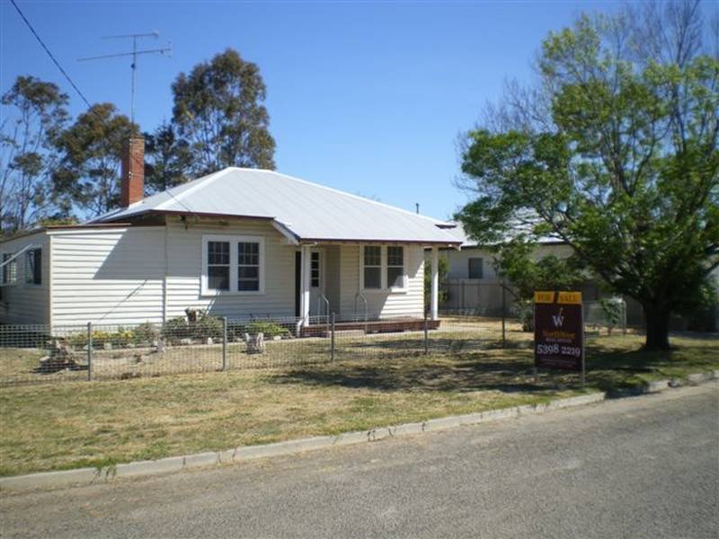 5 Livingstone Street, Warracknabeal, Vic 3393 - Property Details