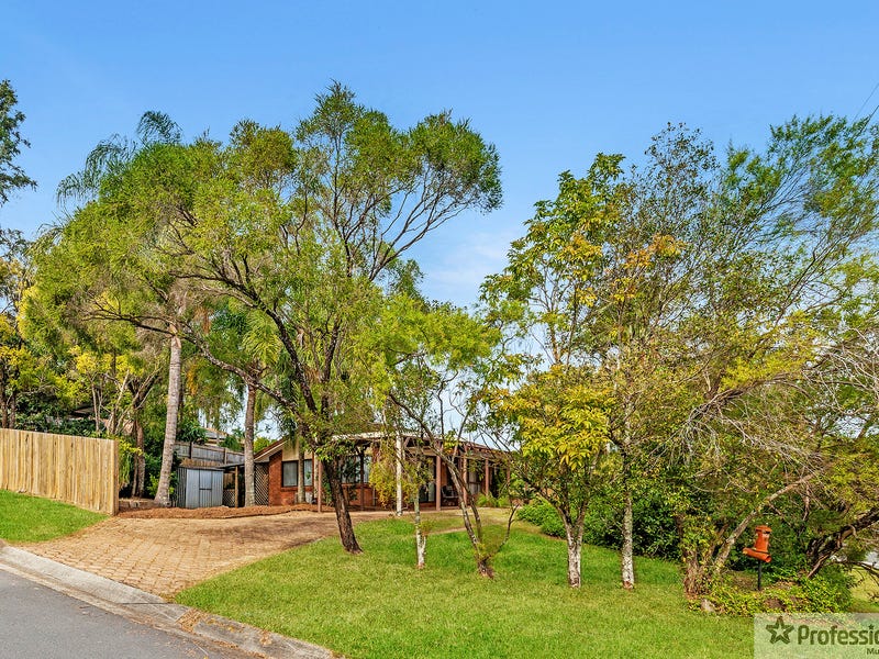 66 Old Coach Road, Mudgeeraba, Qld 4213 Property Details