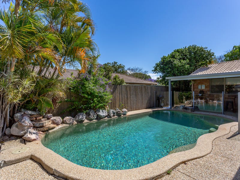 15 Capiten Court, Varsity Lakes, QLD 4227