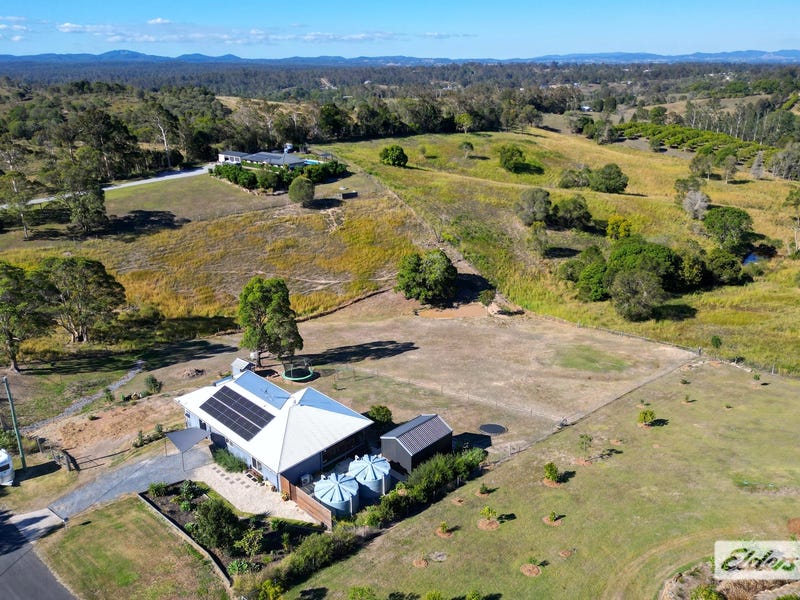 6 Castleton Rise, Chatsworth, Qld 4570 House for Sale