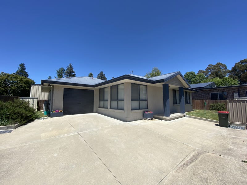 8B Brewery Lane, Armidale, NSW 2350