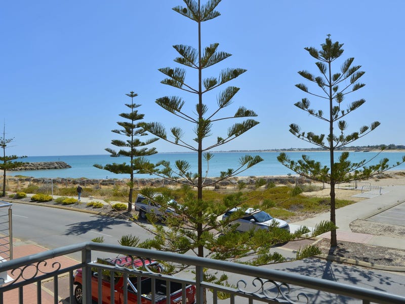 21 Breakwater Parade, Mandurah, WA 6210 Property Details