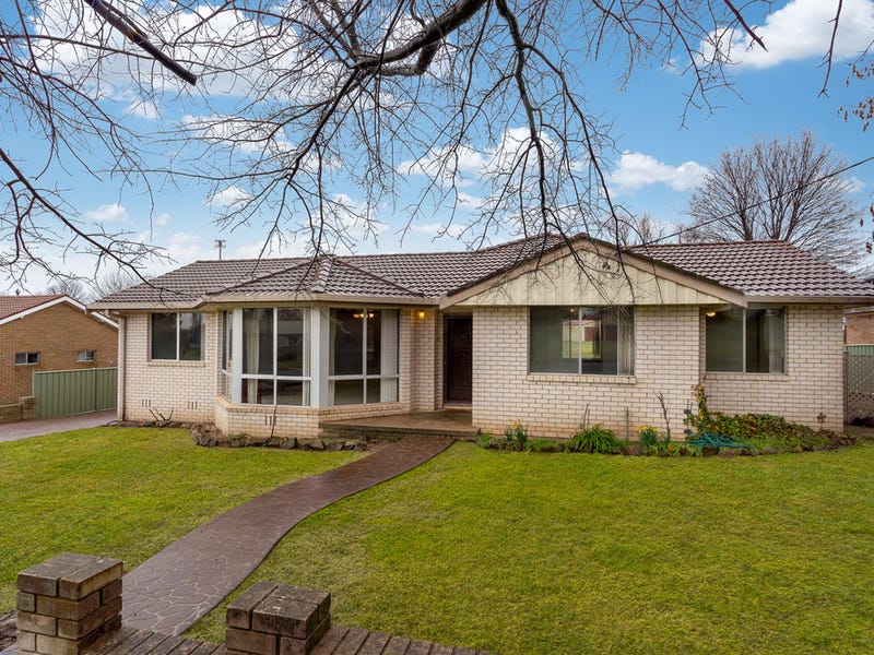 15 Mitchell Street, Blayney, NSW 2799