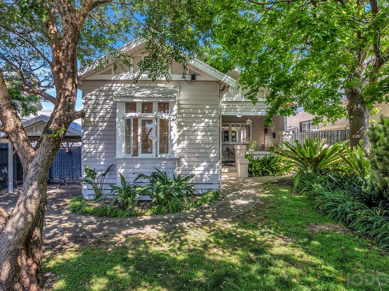 6 Fourth Avenue, Aspendale, Vic 3195 House for Sale