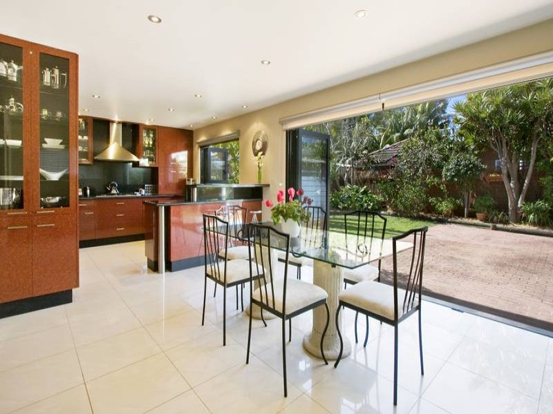 156 Nicholson Pde, Cronulla, NSW 2230 Property Details