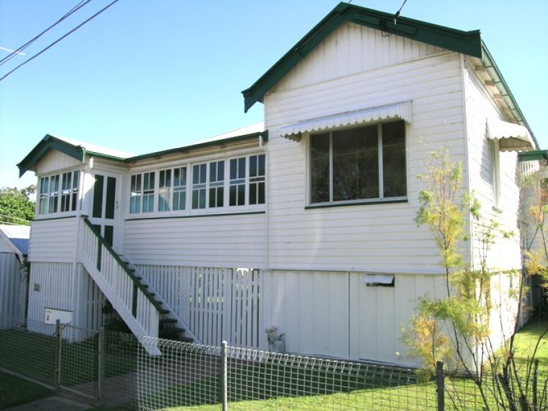 9 Derrls Lane, Sandgate, Qld 4017 Property Details