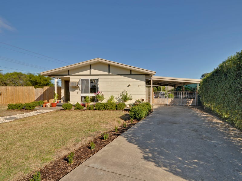 37 Mackay Street, Rosedale, VIC 3847