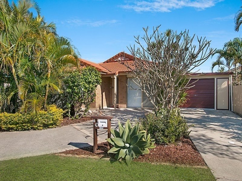 2/135 Cabarita road, Bogangar, NSW 2488 Property Details