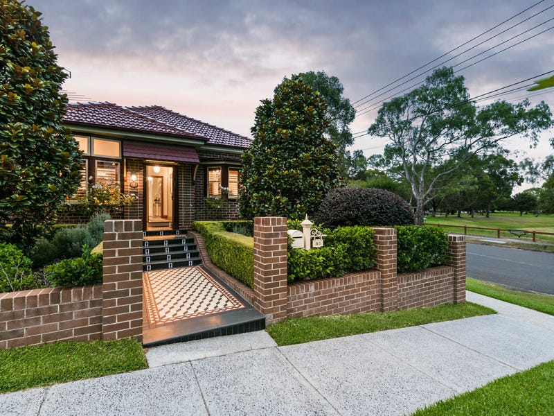 32 Mooney Avenue, Earlwood, NSW 2206 Property Details