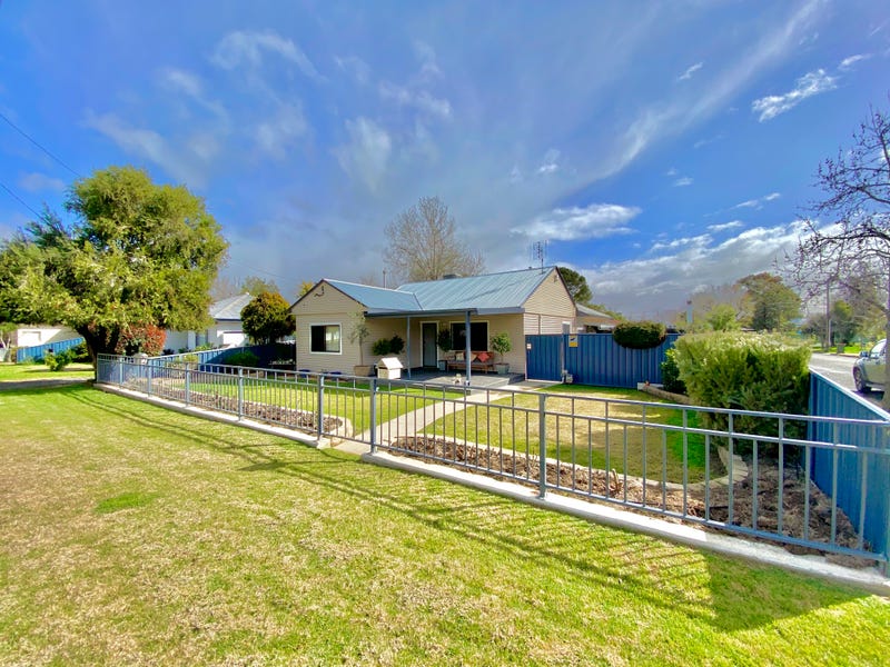 74 Farnell Street, Forbes, NSW 2871