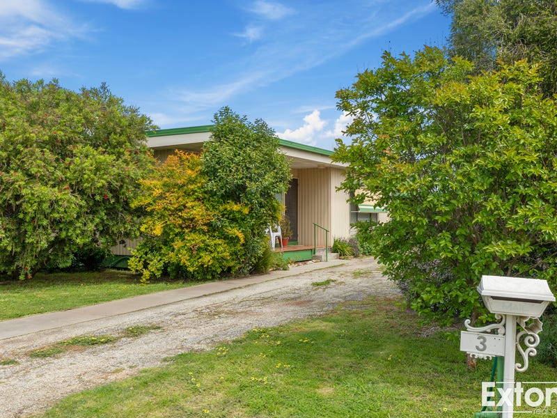 3 Jackson Street, Yarrawonga, Vic 3730 Property Details