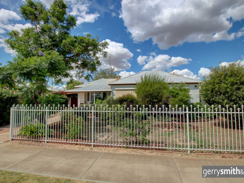 76 Kalkee Road, Horsham, Vic 3400 Property Details