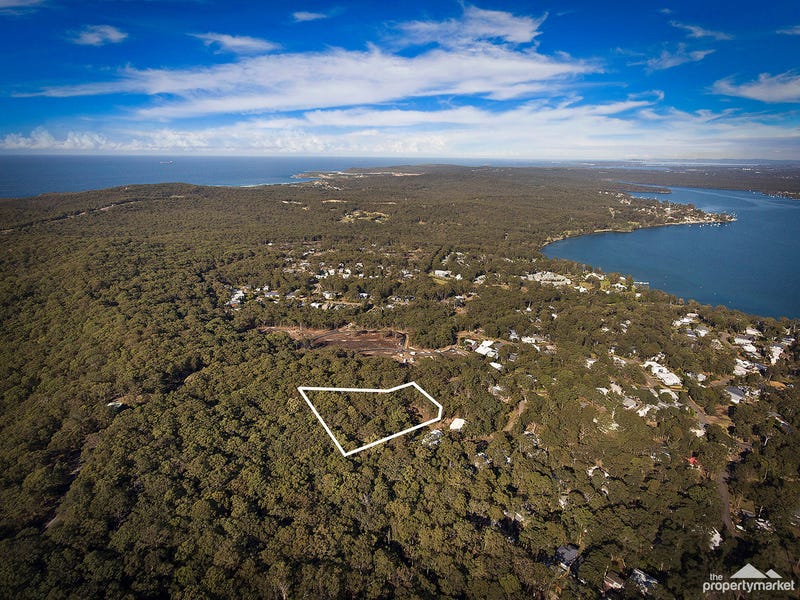 12 Lake Ridge Lane, Murrays Beach, NSW 2281