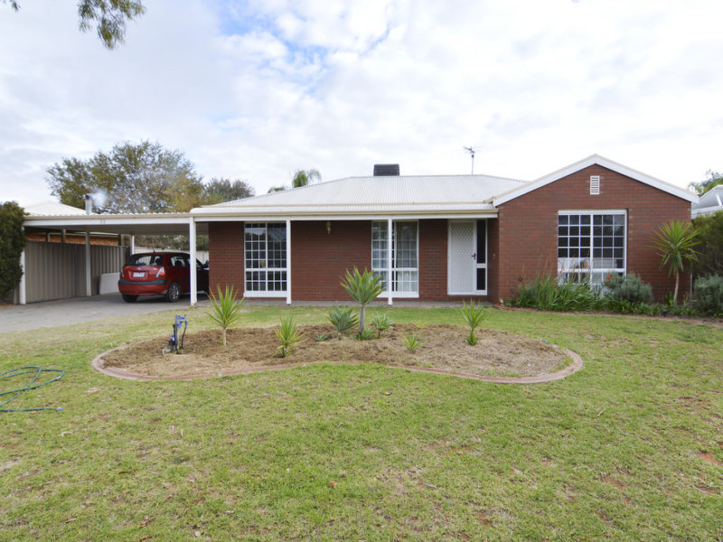 33 Riverside Avenue, Mildura, Vic 3500 Property Details