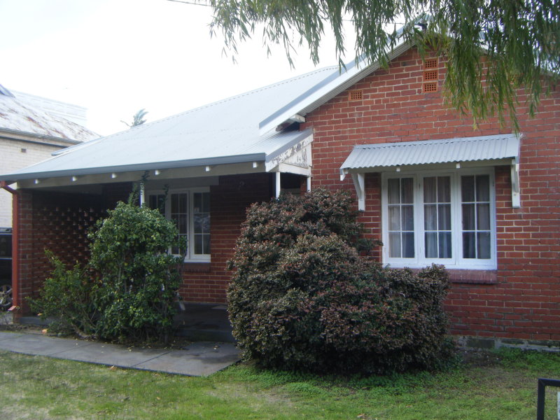 22 Teague Street, Victoria Park, WA 6100